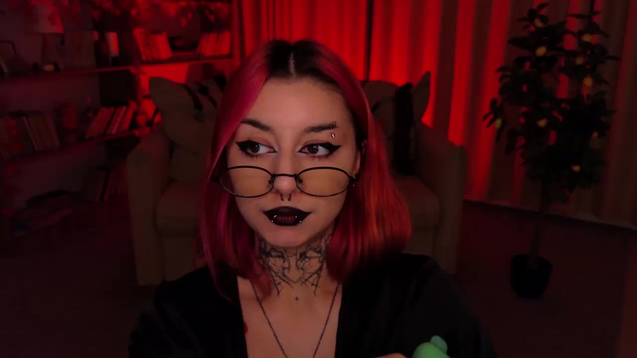 MistressMarcelline Adult Chat September 15, 2026