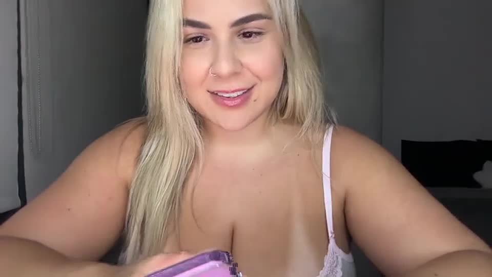 bblblondie Adult Chat September 15, 2026