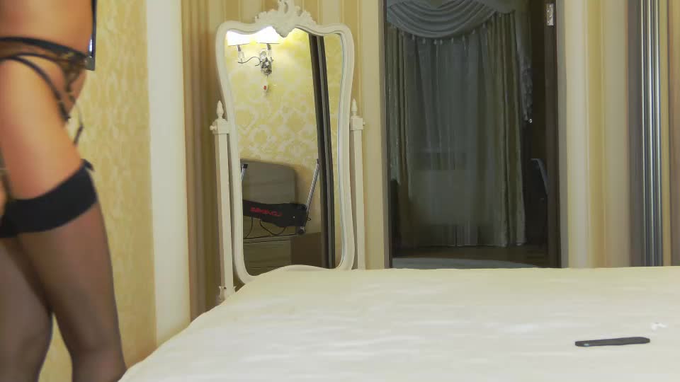 hefner_girl Adult Chat September 16, 2026