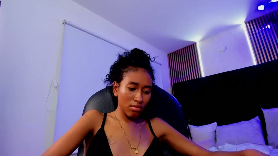 vicky_castillo Adult Chat September 15, 2026