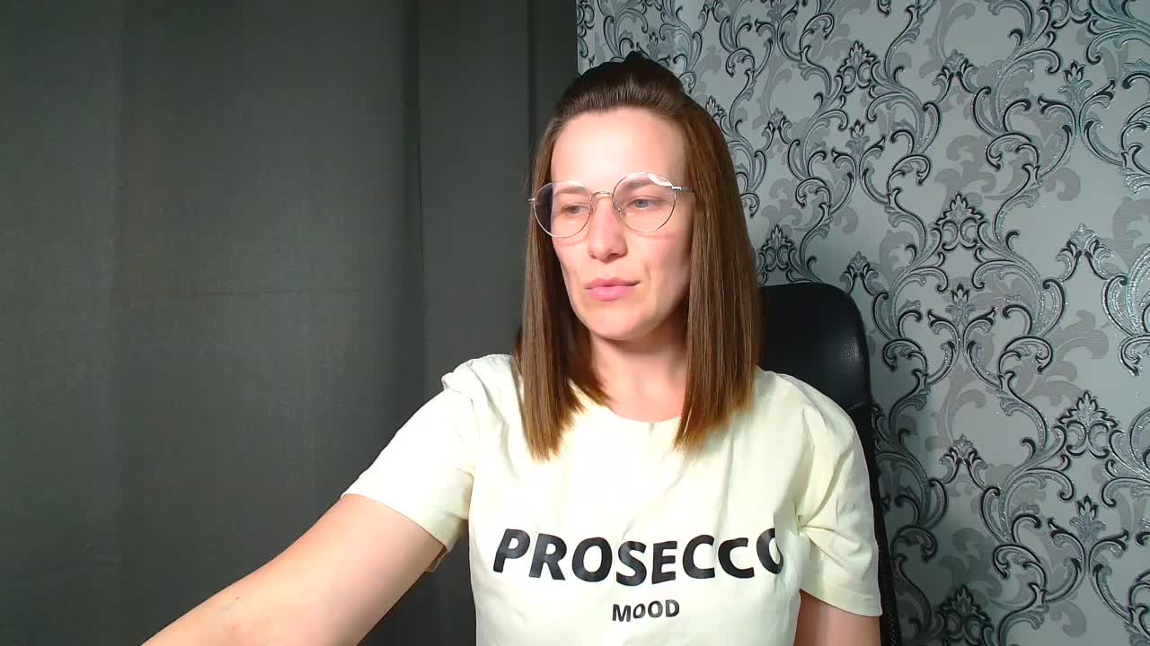 BellaKisss1 Adult Chat September 15, 2026