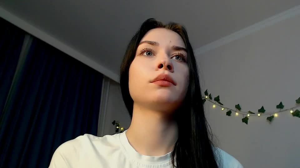 tina_charm Adult Chat September 15, 2026