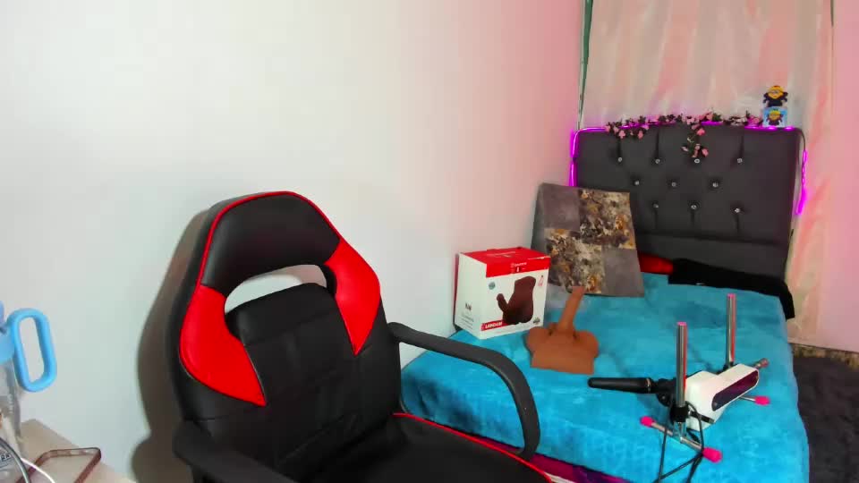 cata_lina_132 Adult Chat September 16, 2026