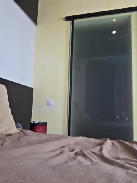 FLUFFY_BEAUTY Adult Chat September 16, 2026