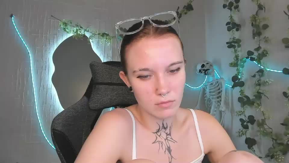 violaf1ex Adult Chat September 16, 2026