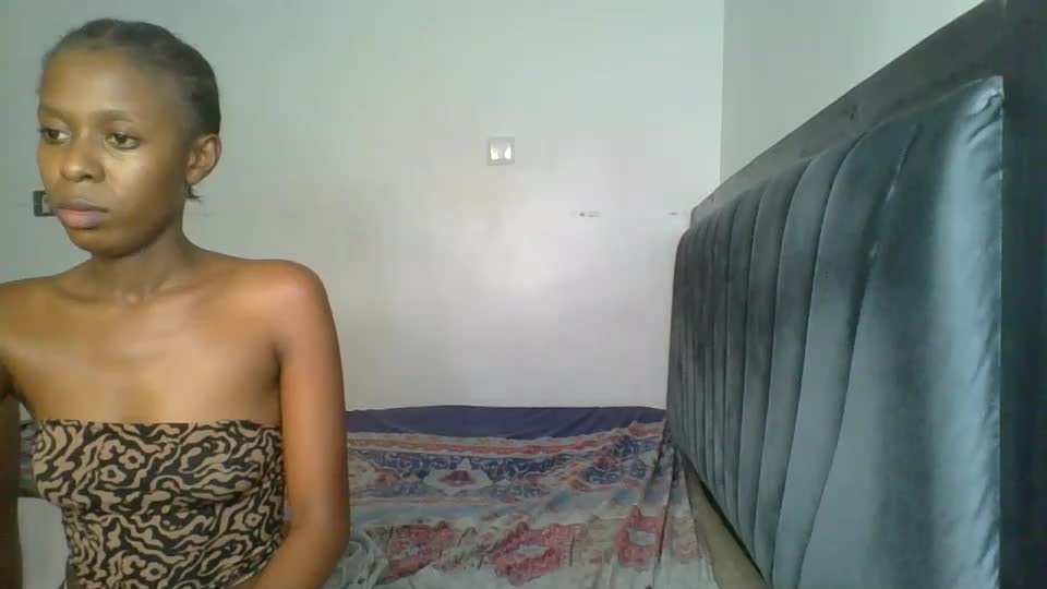 peach_ebonny Adult Chat September 17, 2026