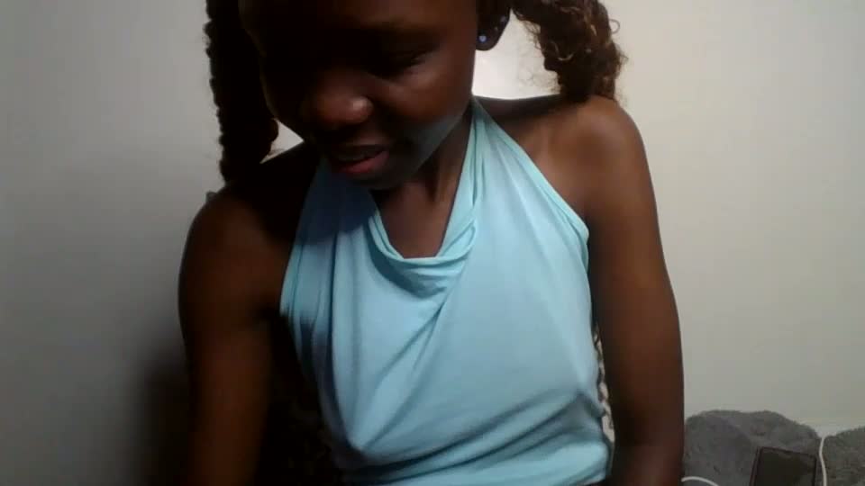 baddie_floxxy Adult Chat September 17, 2026