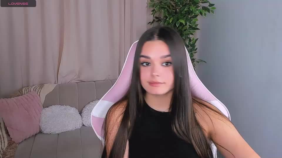 raidereva_ Adult Chat September 17, 2026