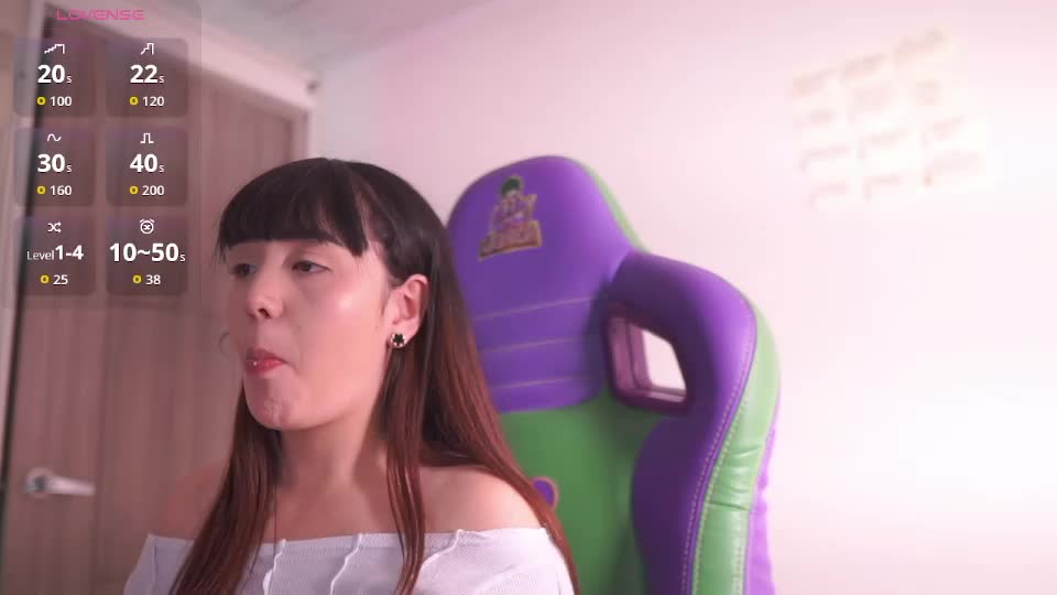 dakotaa_moom Adult Chat September 17, 2026