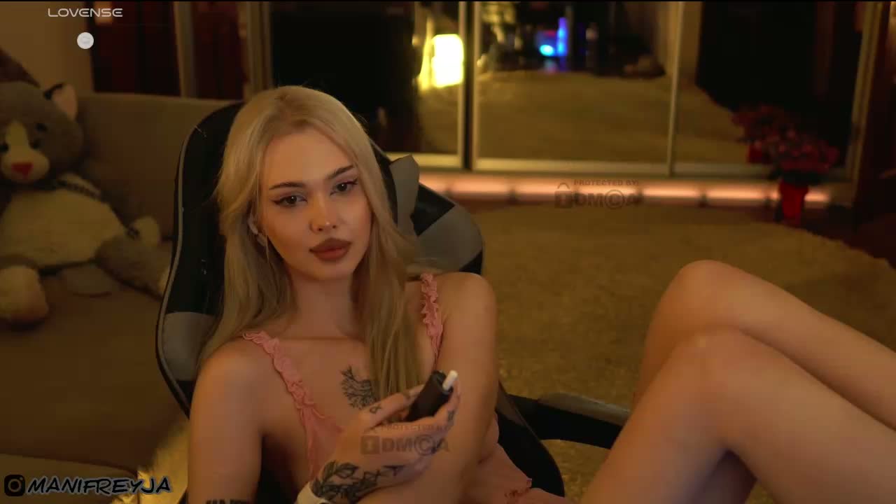 ManiFreyja Adult Chat September 17, 2026