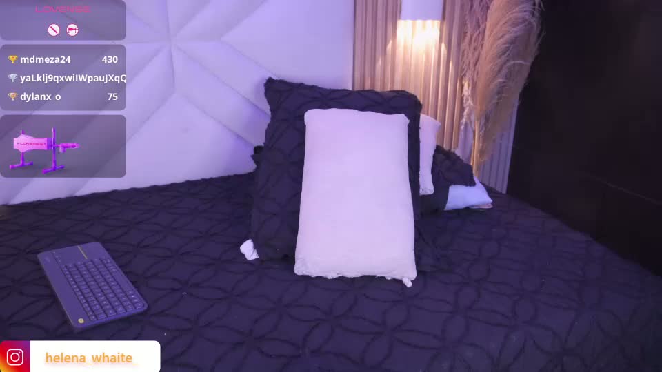 helena_whaite Adult Chat September 17, 2026