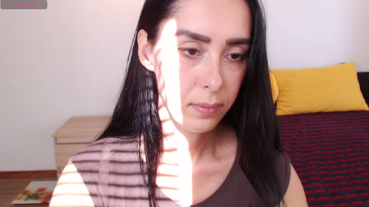 ValeriaFoxx Adult Chat September 17, 2026