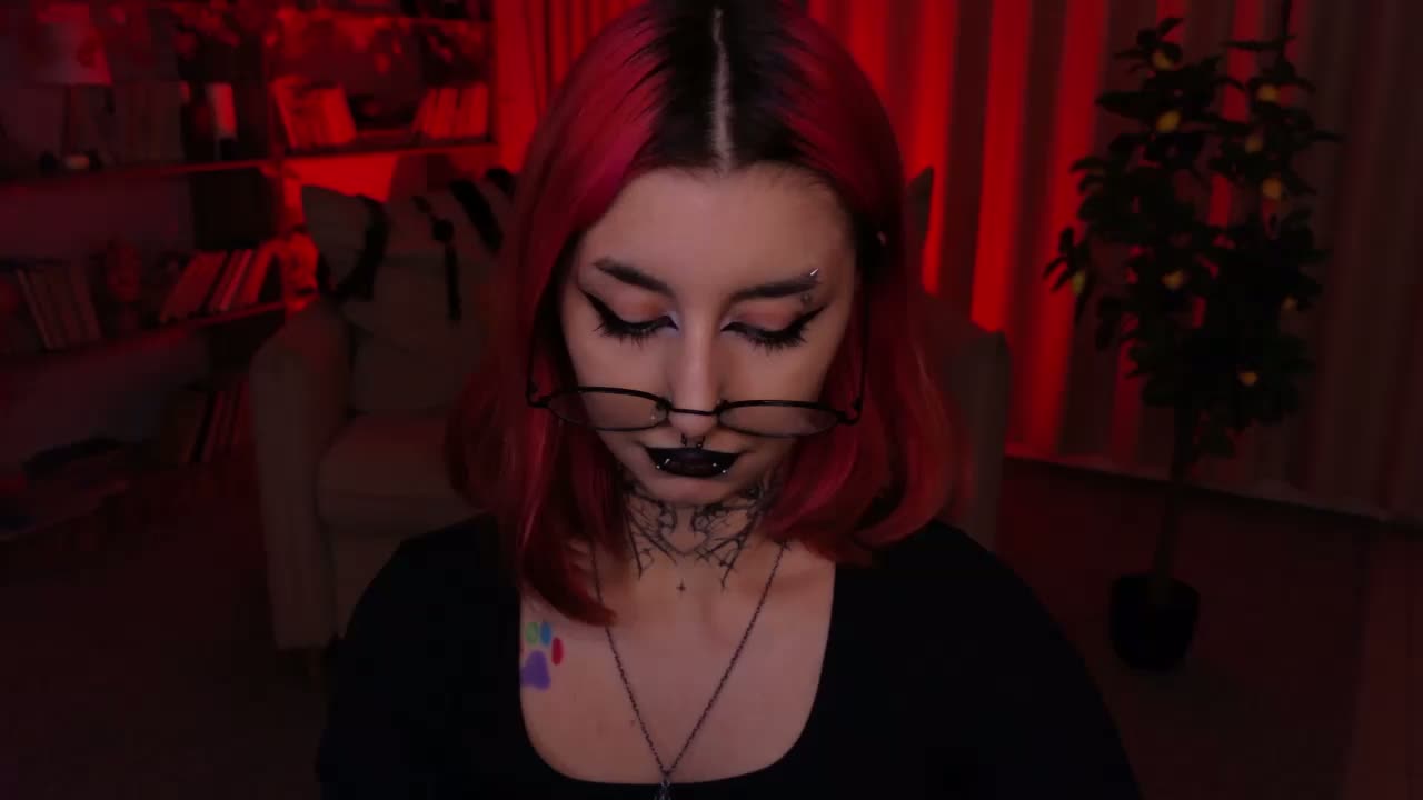 MistressMarcelline Adult Chat September 17, 2026