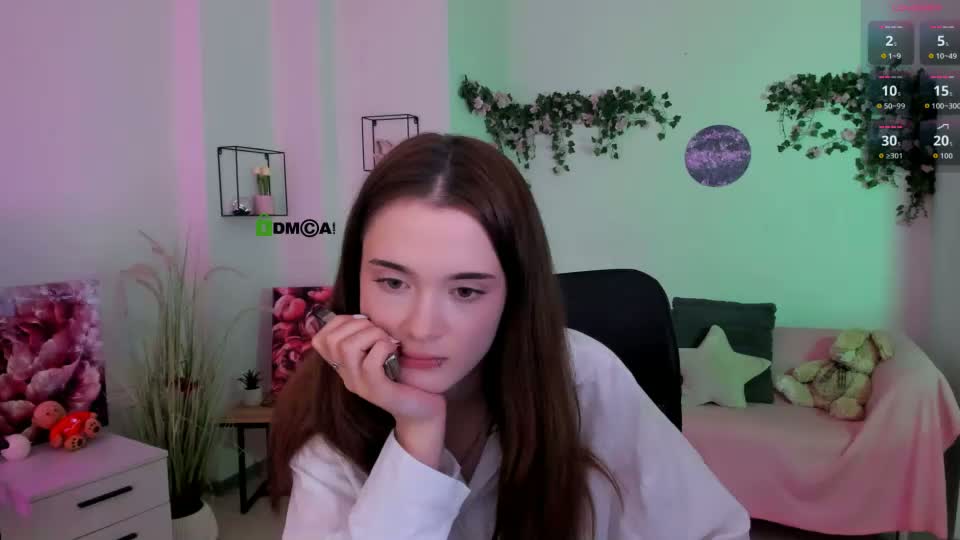 luna_berryy Adult Chat September 17, 2026