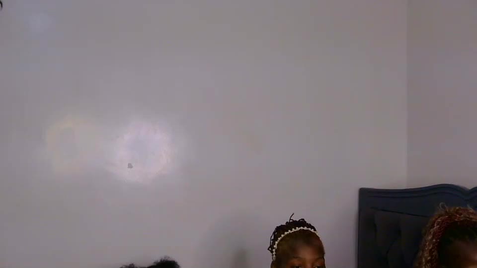 zuri_blaire Adult Chat September 17, 2026