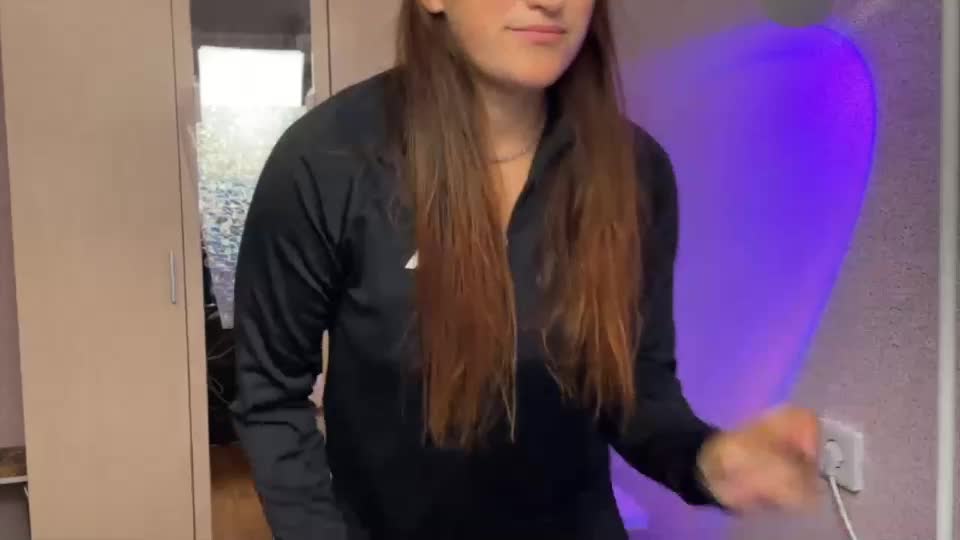 katrin_kristal Adult Chat September 18, 2026
