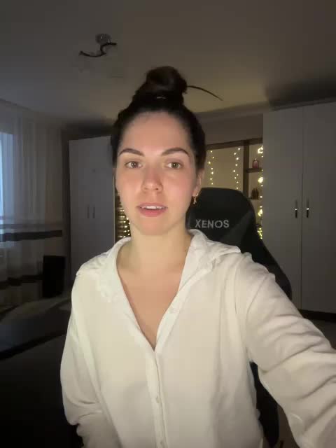 Vika19981 Adult Chat September 18, 2026