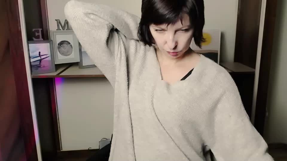 angelinalov_ Adult Chat September 17, 2026