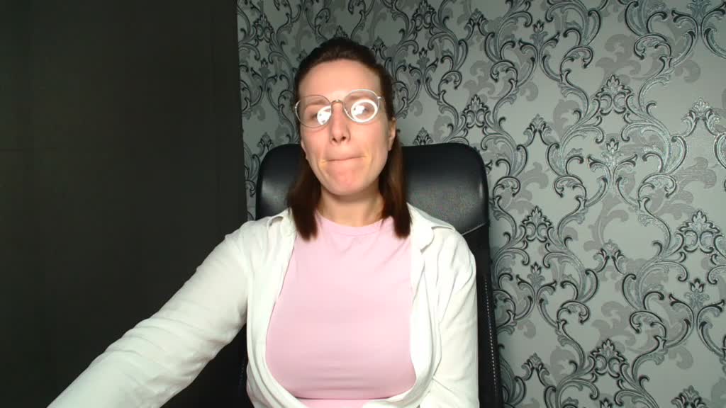 BellaKisss1 Adult Chat September 18, 2026