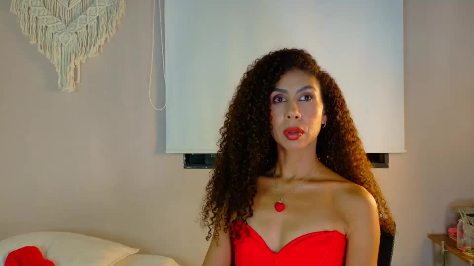 curly_milff Adult Chat September 18, 2026