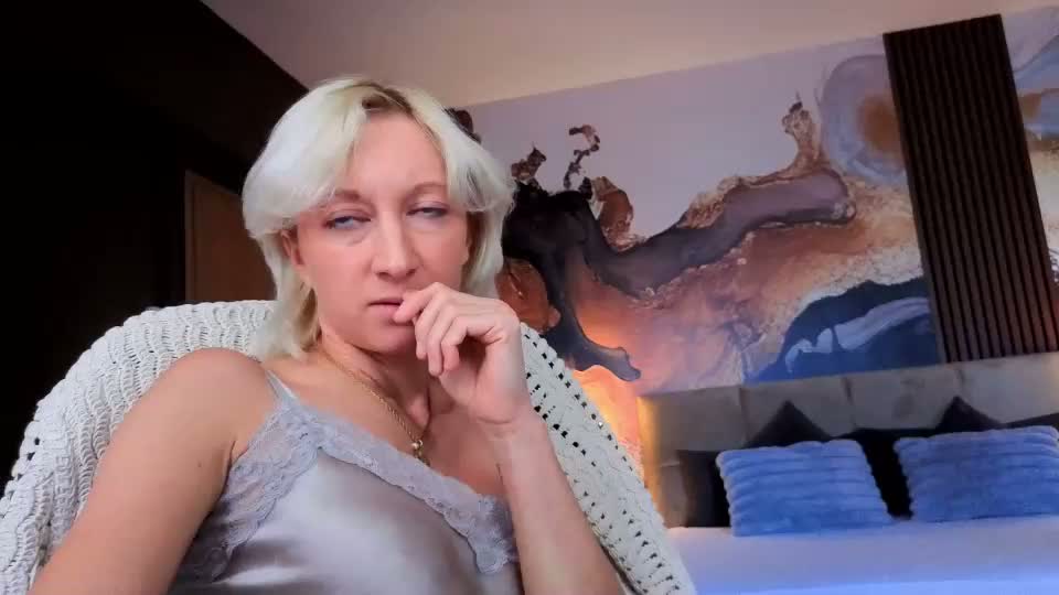 natalie_bitton Adult Chat September 18, 2026