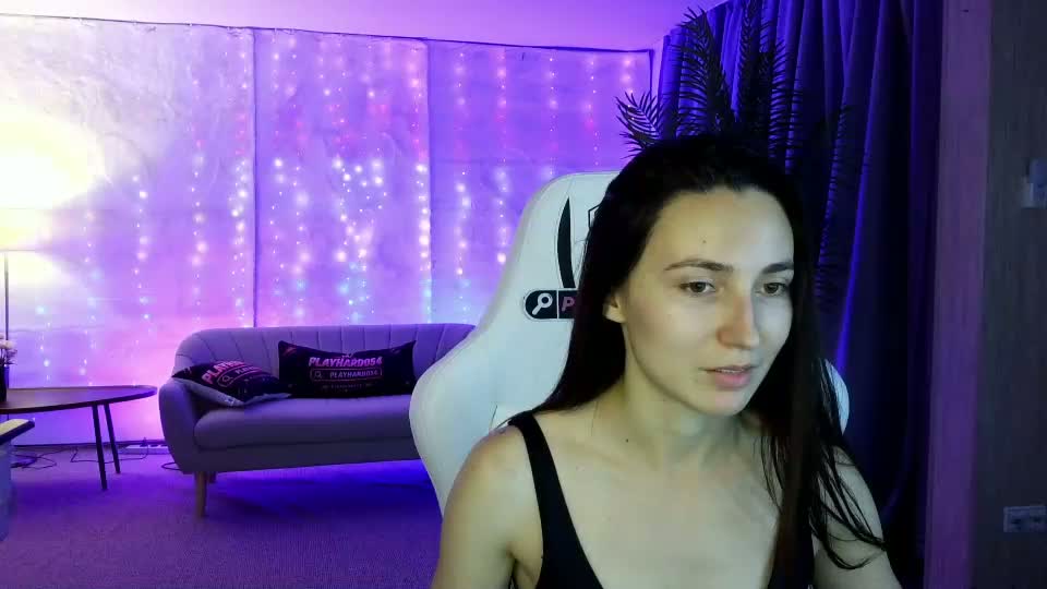 emily054 Adult Chat September 18, 2026