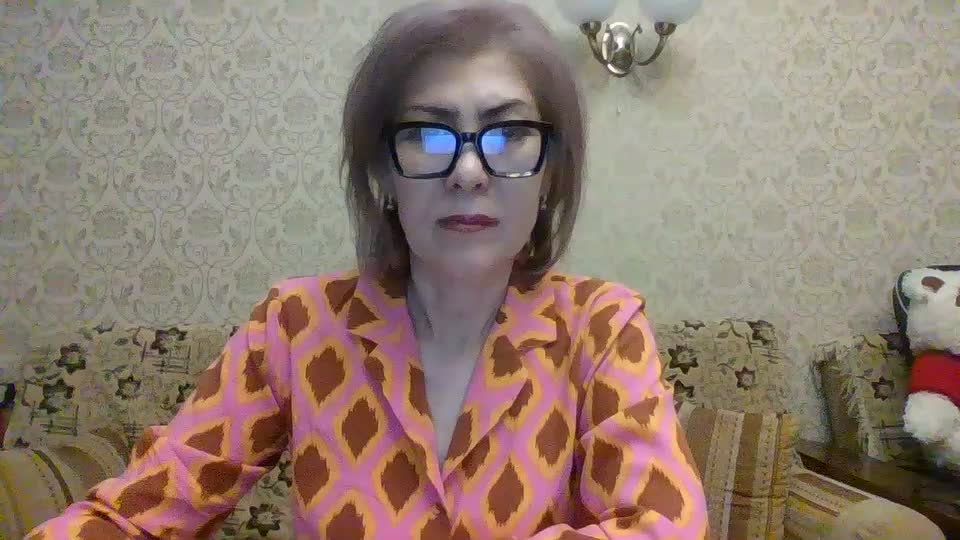 ElegantLady00 Adult Chat September 18, 2026