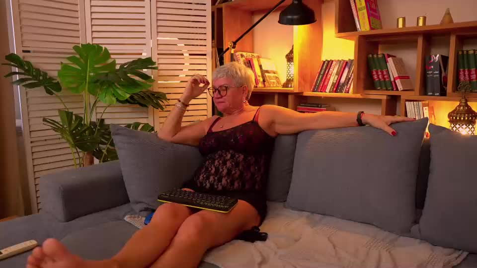 roxana_brooks Adult Chat September 18, 2026