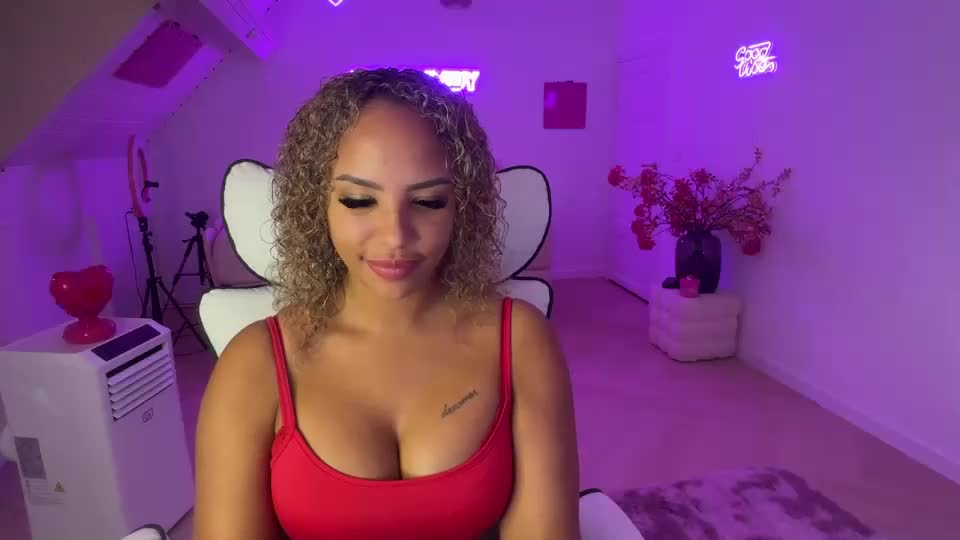 princessromyindy Adult Chat September 18, 2026
