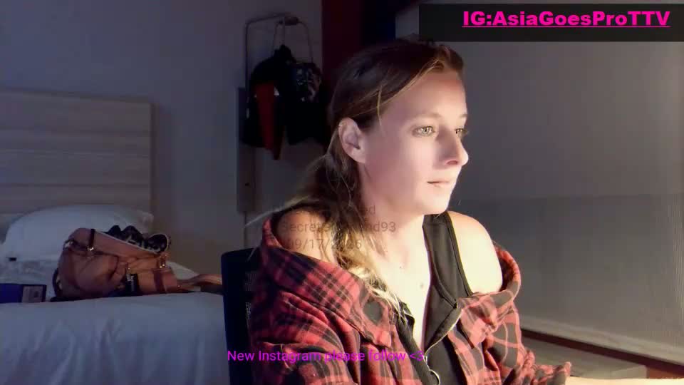 yoursecretgirlfriend963 Adult Chat September 18, 2026