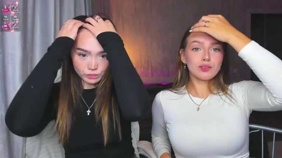 top_twins Adult Chat September 18, 2026