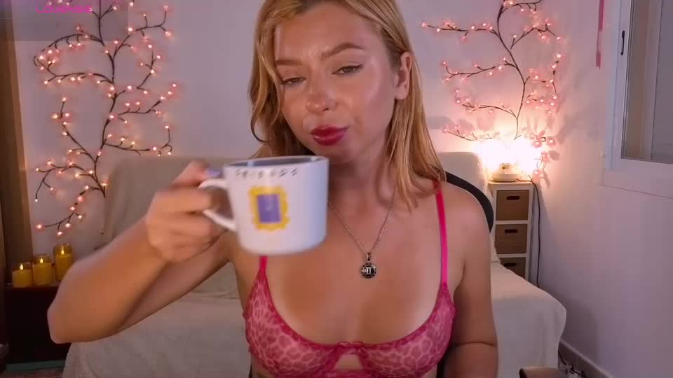 karinchik_ Adult Chat September 18, 2026
