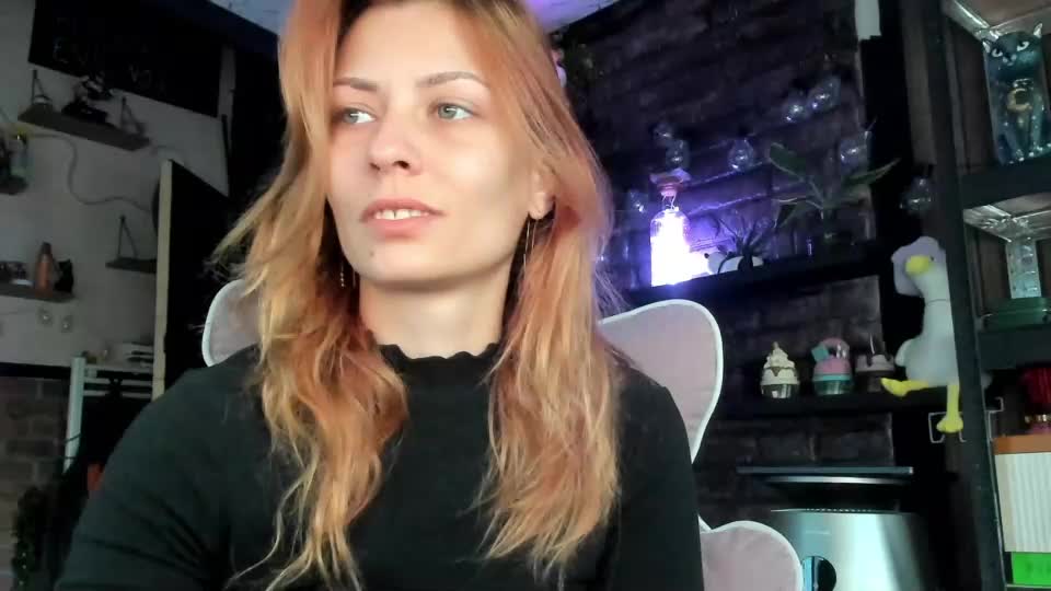 karoline121 Adult Chat September 19, 2026