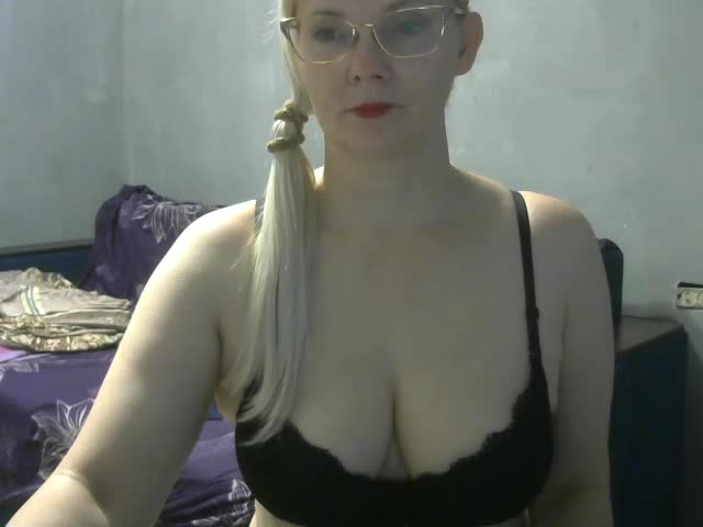 Sweetie454 Adult Chat September 19, 2026