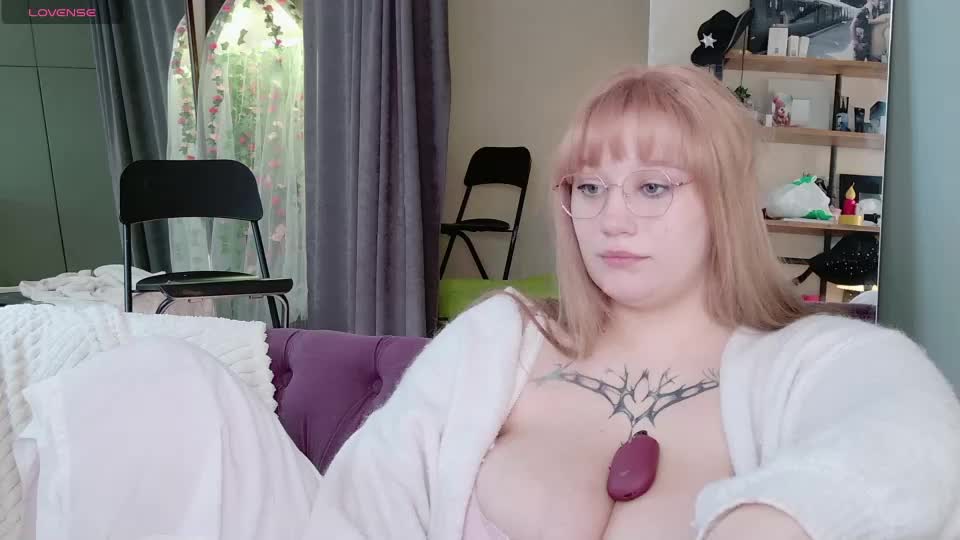 morvelyn Adult Chat September 19, 2026