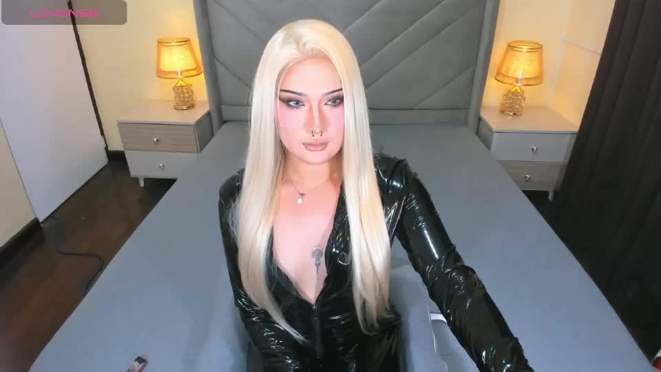 louisse_moone Adult Chat September 19, 2026