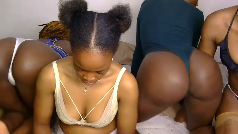 zuri_blaire Adult Chat September 19, 2026
