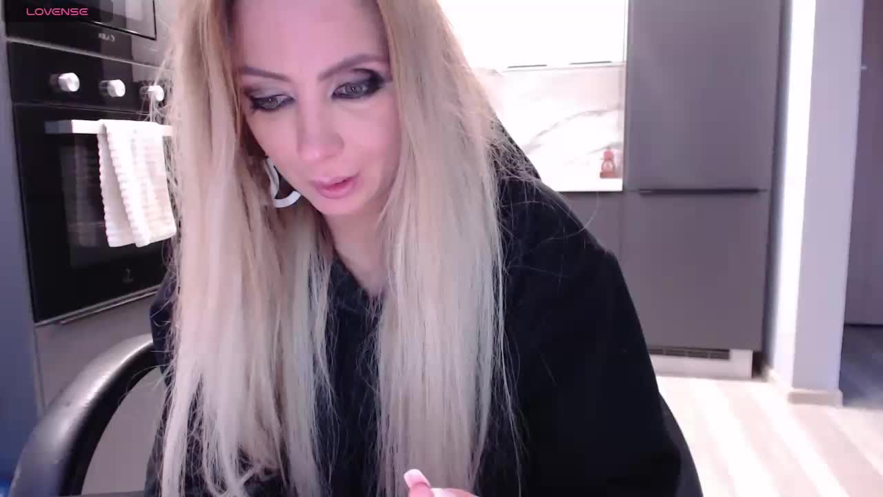blondalina Adult Chat September 19, 2026