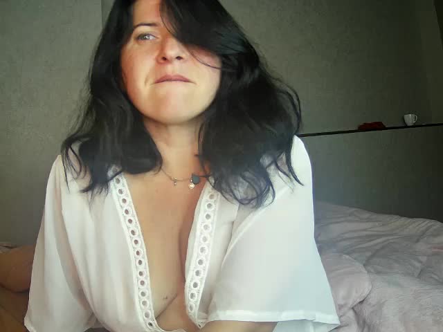 AlisaSmileHot Adult Chat September 19, 2026