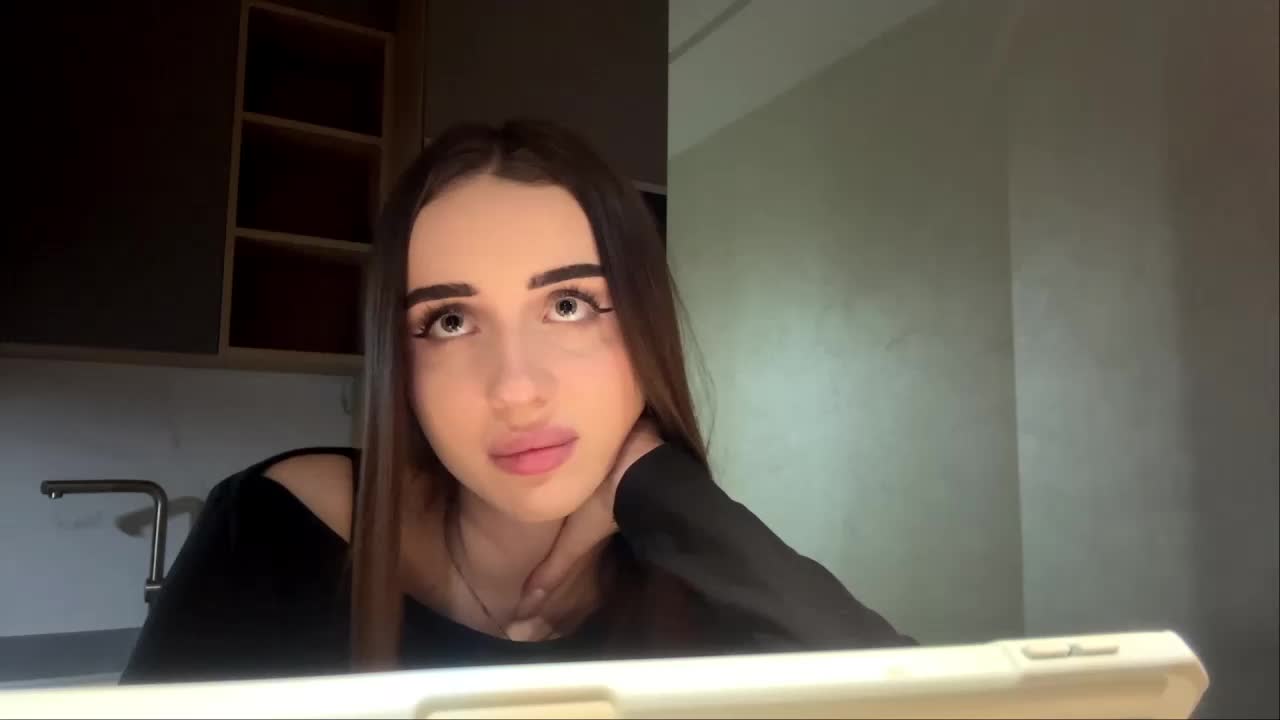 olenasexy18 Adult Chat September 19, 2026