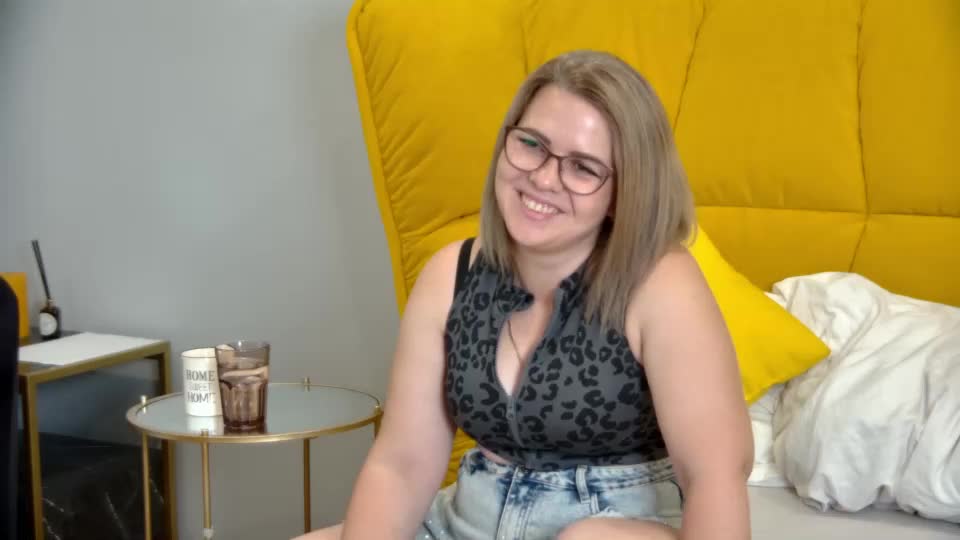 adeleravelle Adult Chat September 19, 2026