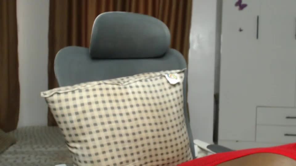 juicy_plumx Adult Chat September 19, 2026