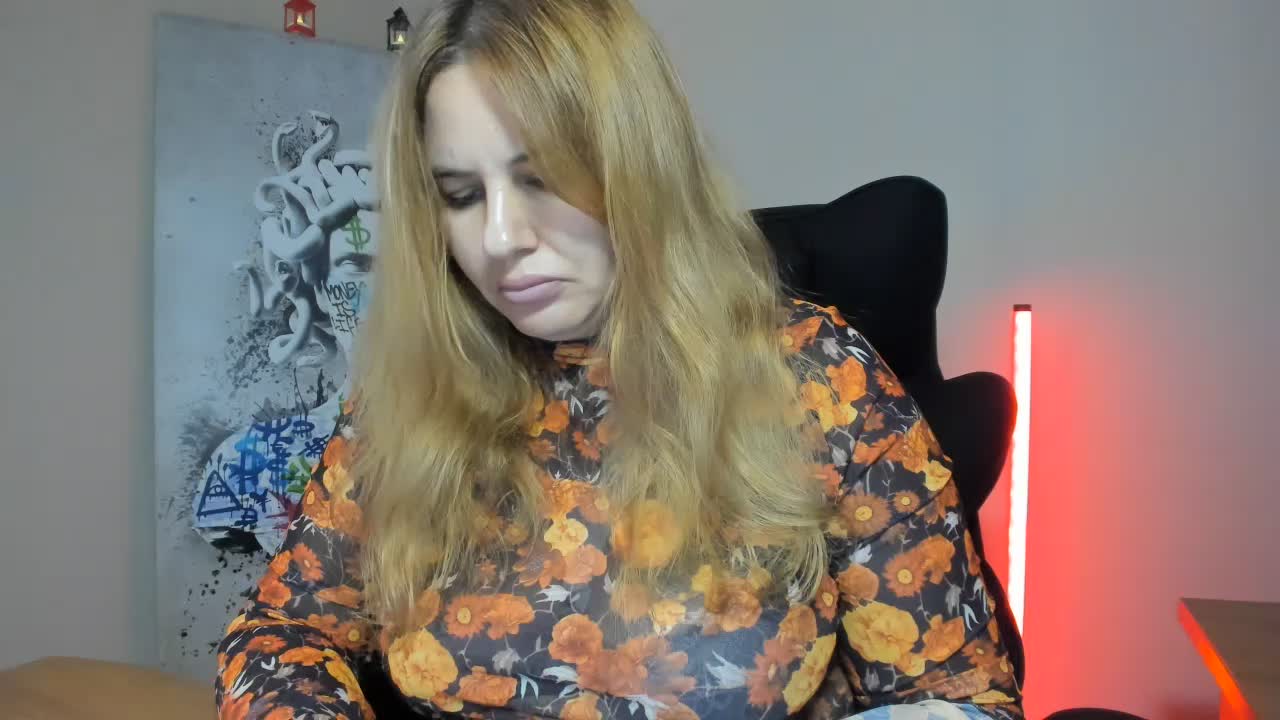 AvaQueen Adult Chat September 19, 2026