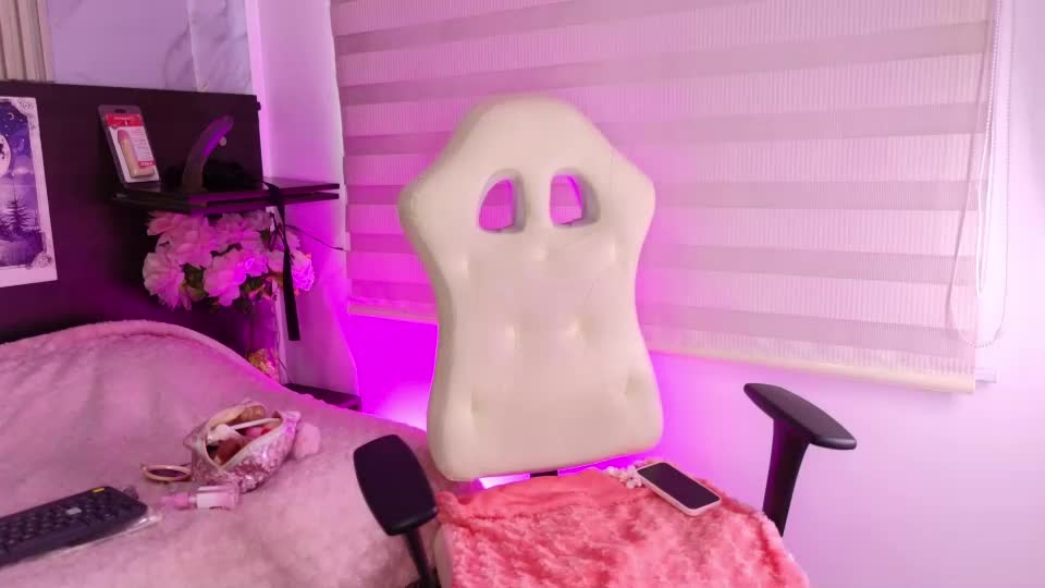 lara_as Adult Chat September 19, 2026