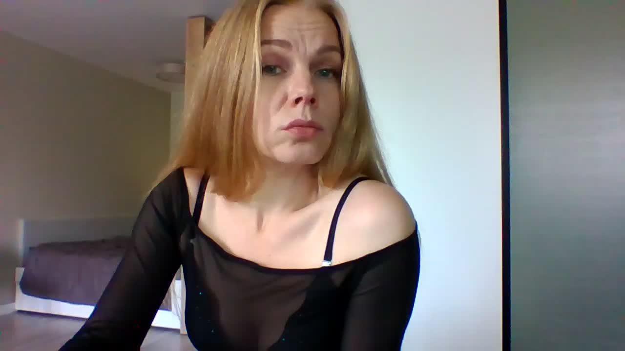 BlondaTina Adult Chat September 19, 2026