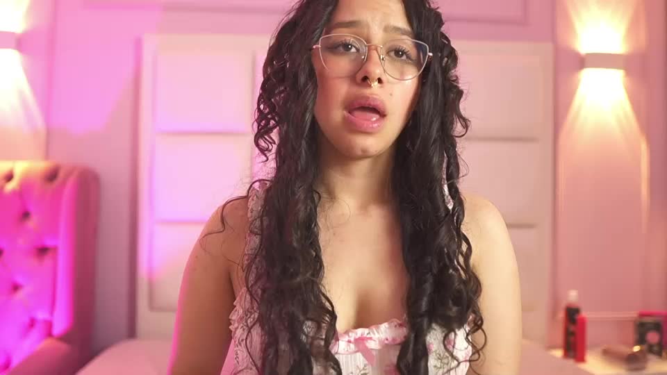 daphnevalucci Adult Chat September 21, 2026