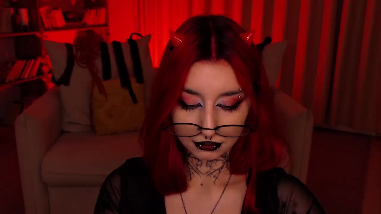 MistressMarcelline Adult Chat September 21, 2026