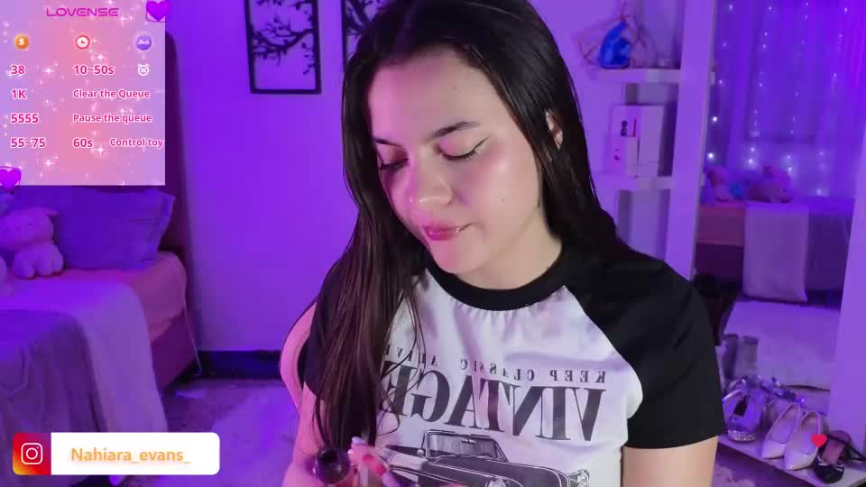 nahiara_evans_ Adult Chat September 21, 2026