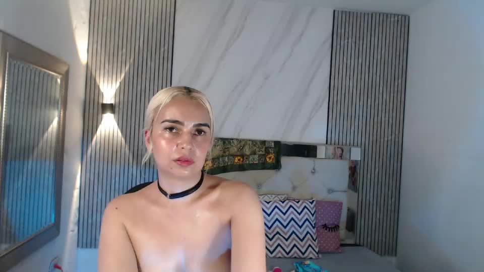 julieta__fox_ Adult Chat September 21, 2026