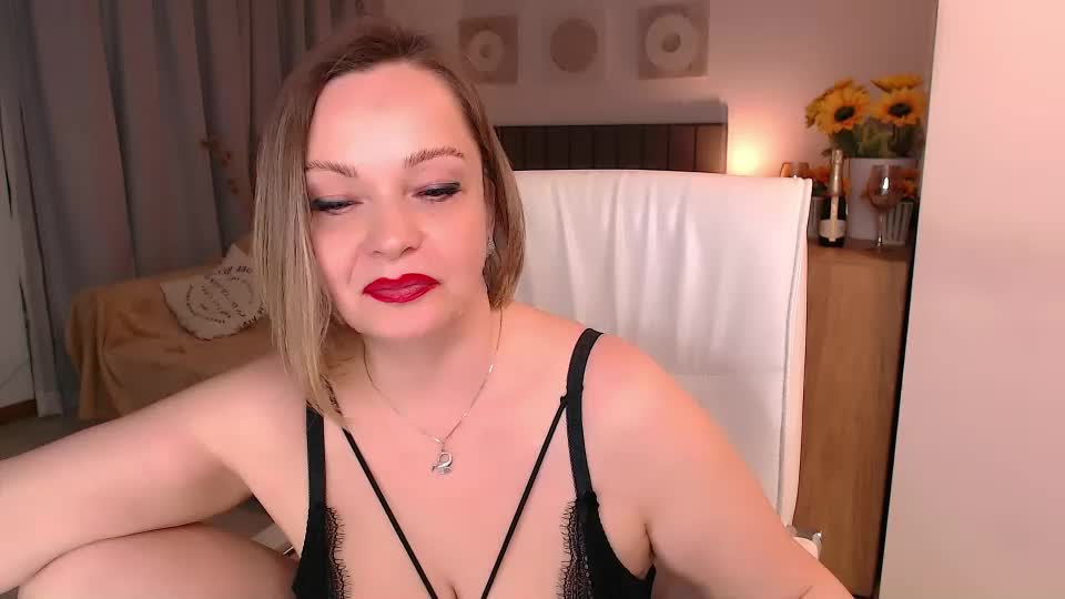 tilly_eliot Adult Chat September 21, 2026